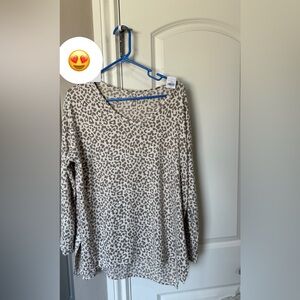 American Eagle Outfitters Gray Leopard Print Sweater